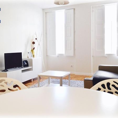 Point Apartment By Jc OOporto Esterno foto